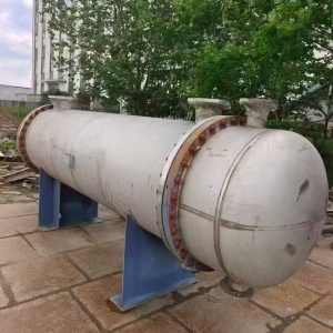 不锈钢冷凝器出售 二手不锈钢冷凝器类型