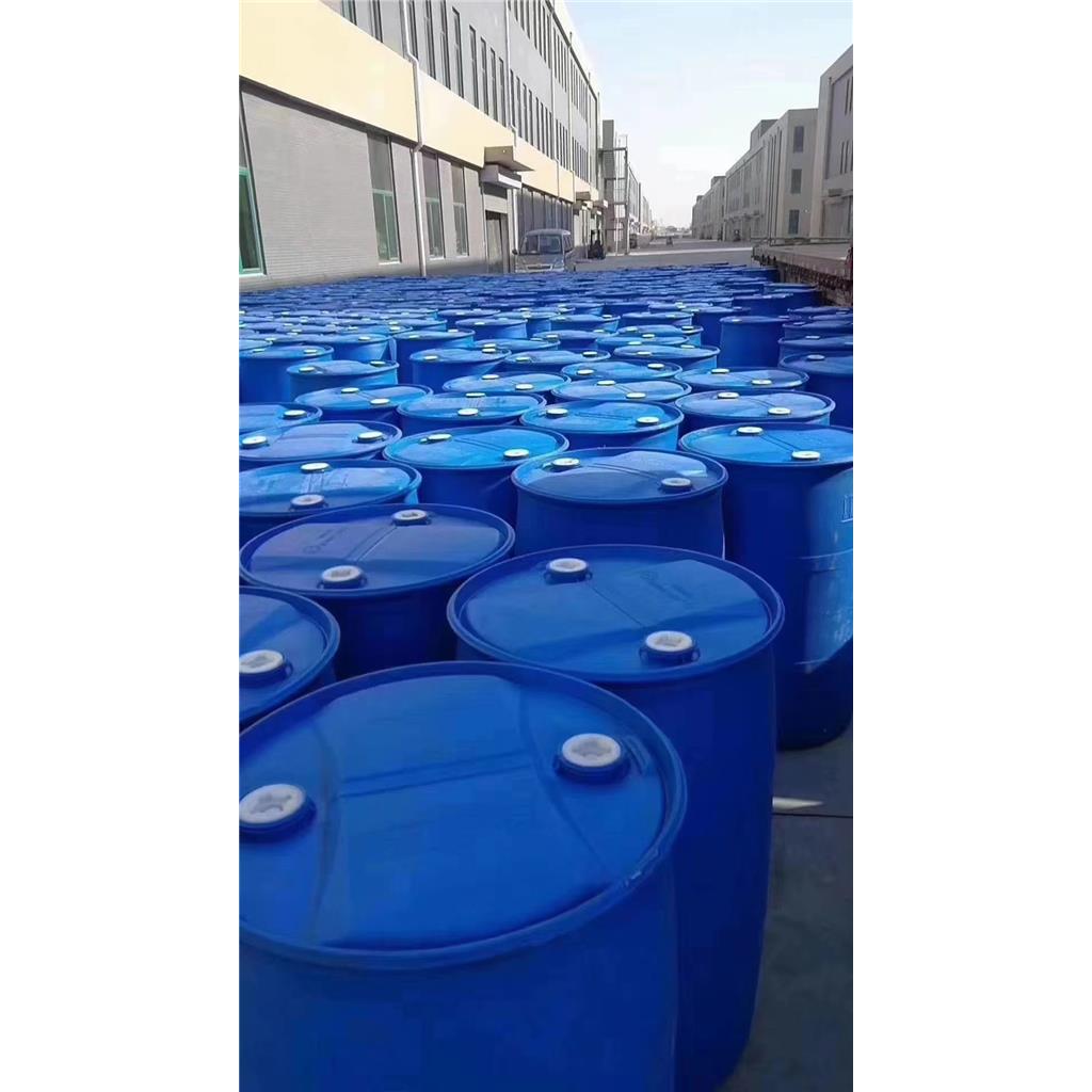 三氯化磷，氯化磷，用于制造有机磷化合物、农药和催化剂等