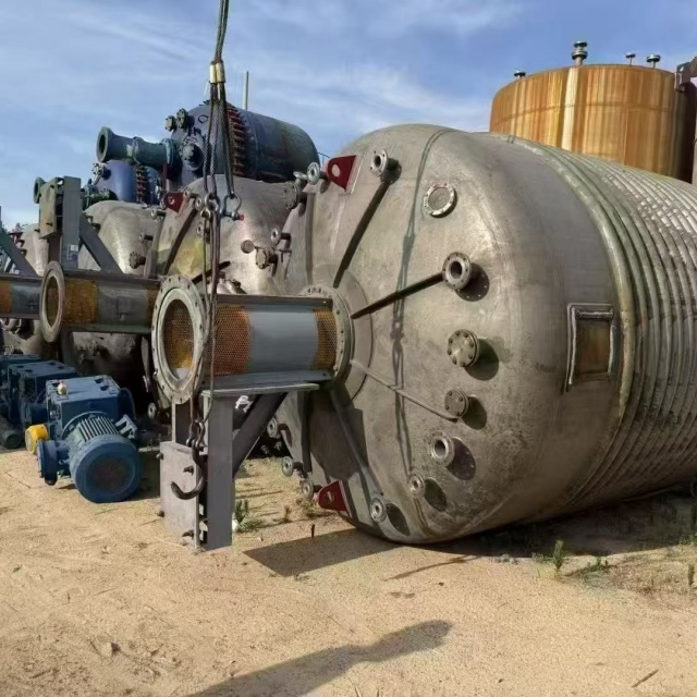 不锈钢外盘管反应釜在领域的应用  二手外盘反应釜