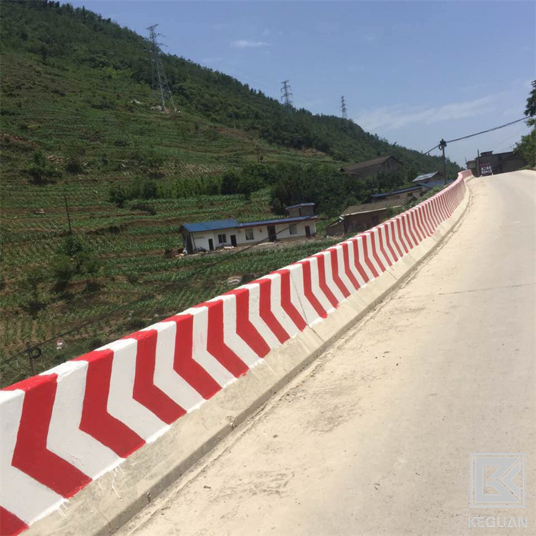 四川成都油漆涂料厂/油漆涂料生产厂家/科冠油漆