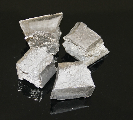 7440-27-9；金属铽