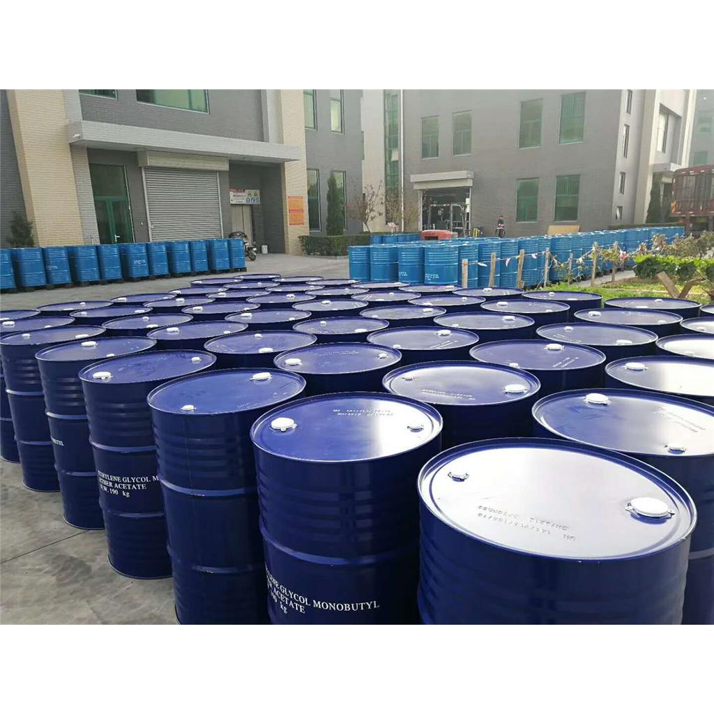 异戊醇 单峰 双峰包装170KG/桶