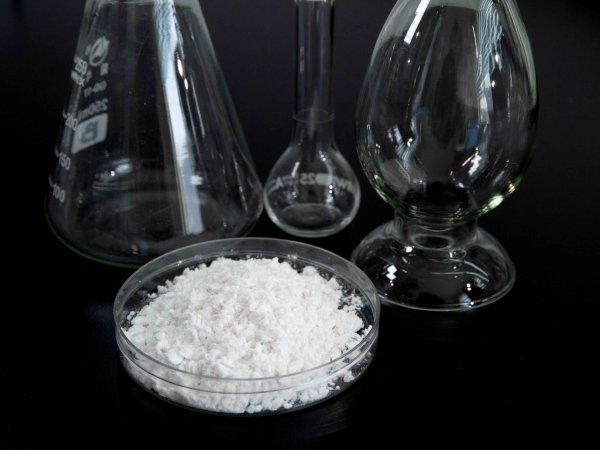 固化促进剂2,4-二氨基-6-[2-(2-甲基-1-咪唑基)乙基]-1,3,5-噻嗪