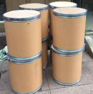 对硝基苯腈；619-72-7