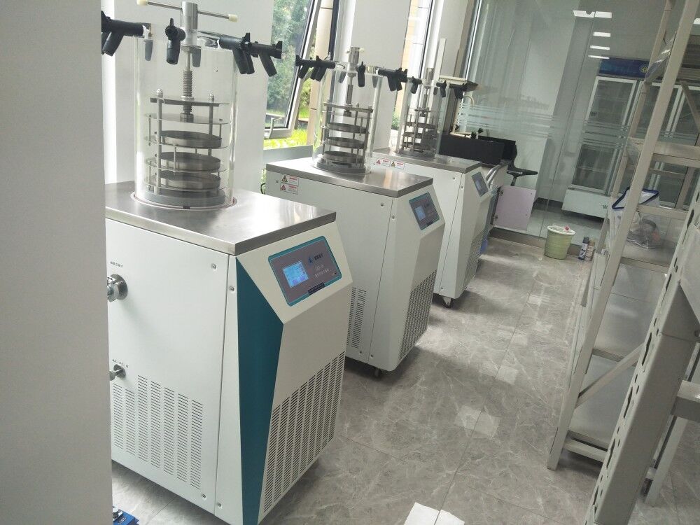 生产型药用冷冻干燥机