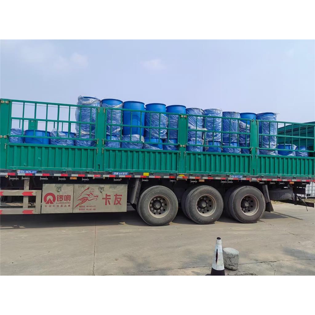 N,N-二甲基苯胺包装200KG/桶