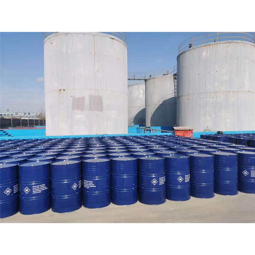 专业出售对甲基氯苄 包装200KG/桶