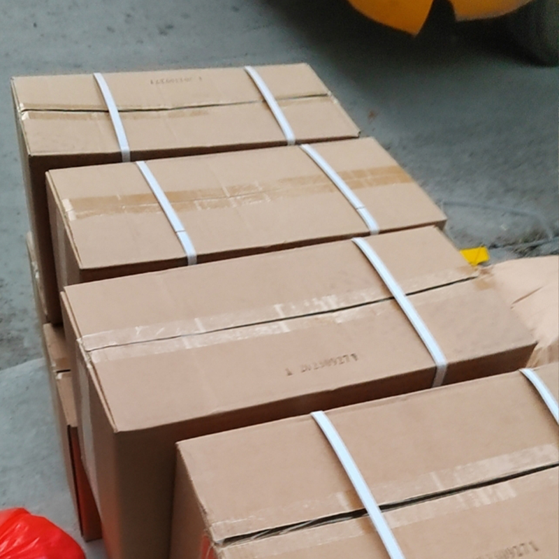 99%偶氮二异丁腈，偶氮二异丁腈又称V-60