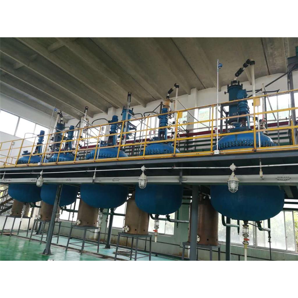 2-(2-氯-5-硝基苯基)吡啶