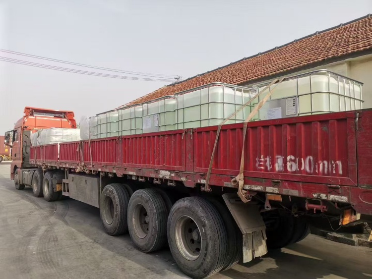 消泡剂可用于控制反应过程中的气泡生成