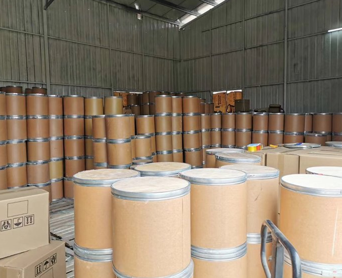 4-硝基-1,2-苯二甲酸酐 5466-84-2 有机合成中间体 荧光染料	