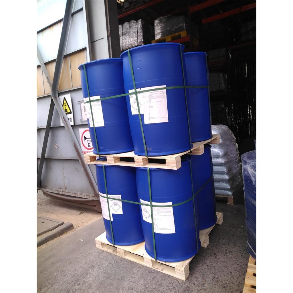 1-乙氧基乙基-2-(4-哌啶基)-苯并咪唑