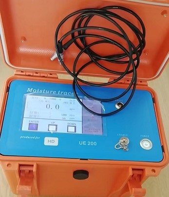 UE200P便携式氯气微水分析仪