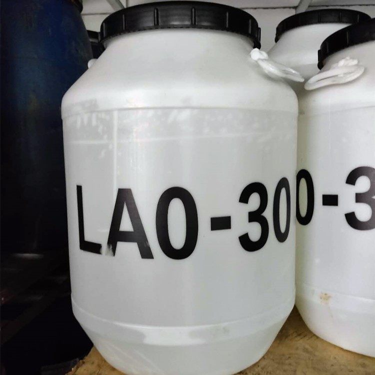 月桂酰胺丙基氧化胺 LAO-30 表面活性剂 增稠去油剂 61792-31-2