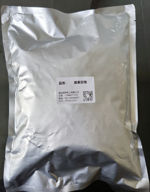 奥美拉唑；洛塞克；亚砜米唑；欧麦亚砜；5-甲氧基-2-[(4-甲氧基-3,5-二甲基-2-吡啶基)-甲基亚砜]-3H-苯并咪唑