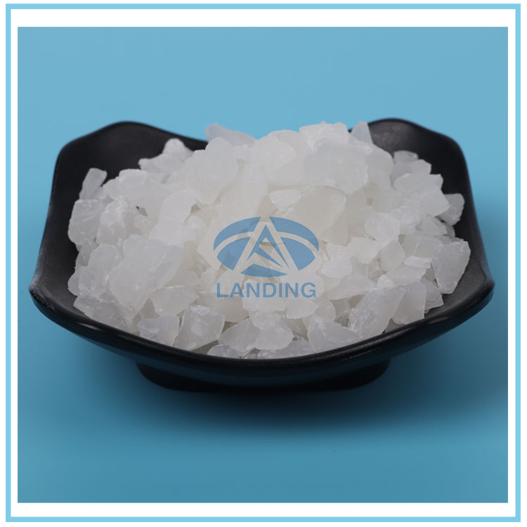 颗粒，粉状无铁硫酸铝