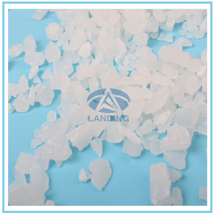 颗粒，粉状无铁硫酸铝