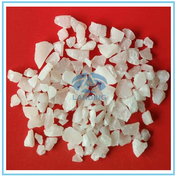 颗粒，粉状无铁硫酸铝