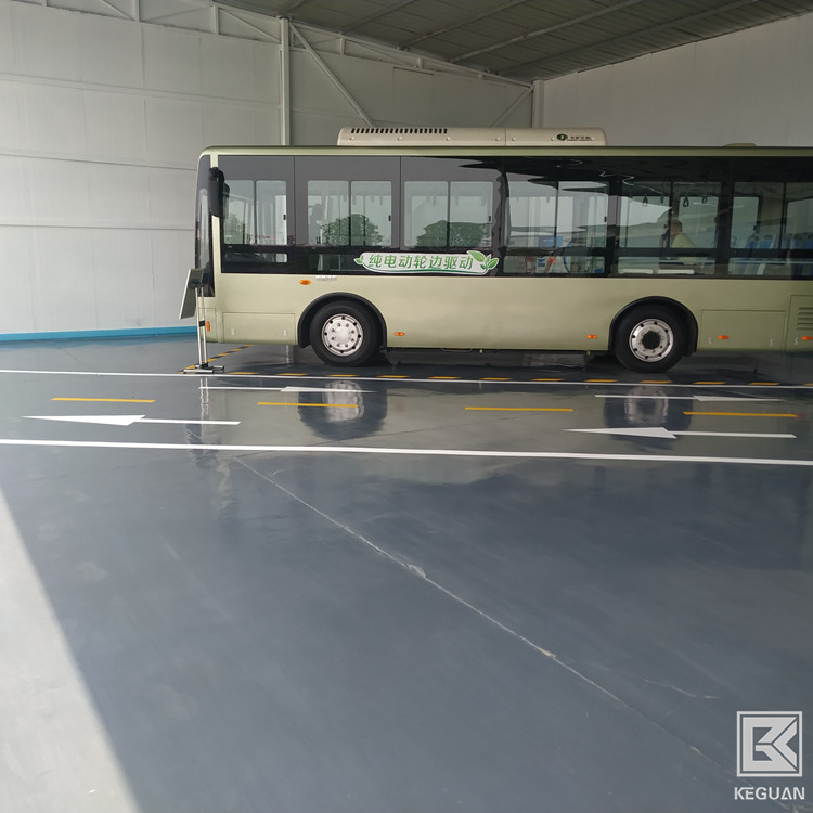 四川成都地坪涂料-环氧地坪漆-环氧地坪涂料厂