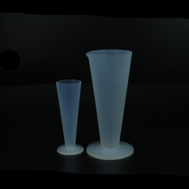 特氟龙PFA量杯10ml25ml刻度清晰带倾倒嘴耐腐蚀性化学试剂