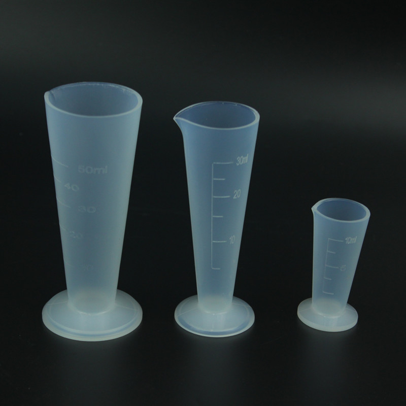 特氟龙PFA量杯10ml25ml刻度清晰带倾倒嘴耐腐蚀性化学试剂