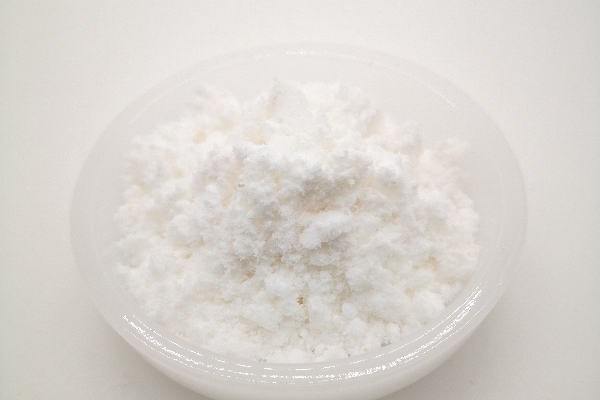 10361-44-1；硝酸铋