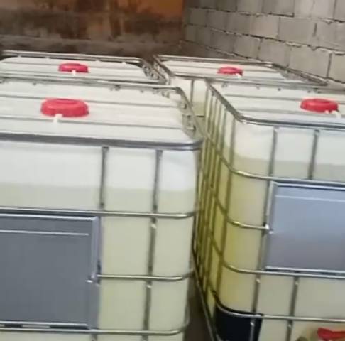 苯甲酰氯 98-88-4 引发剂 优级品 250kg/桶 染料中间体