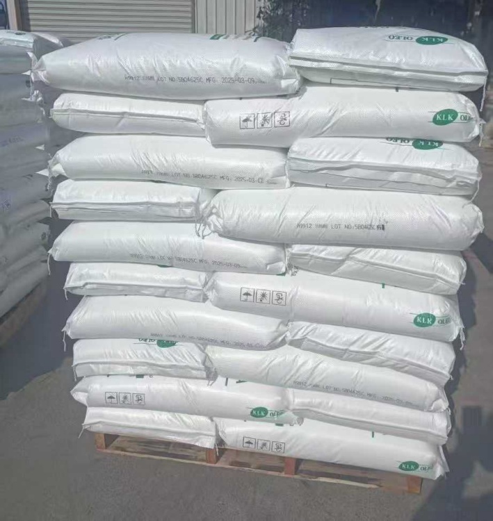 国标季戊四醇硬脂酸酯 可零售