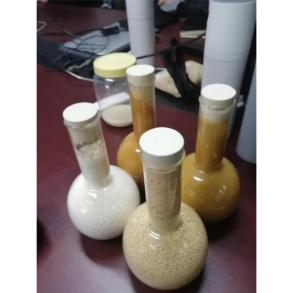 电池级碳酸钠溶液除重金属杂质树脂工艺