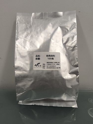 地克珠利;2,6-二氯-2-(4-氯苯)-4-(4,5-二氢-3,5-二氧代-1,2,4-三嗪-2(3H)-基)苯乙腈