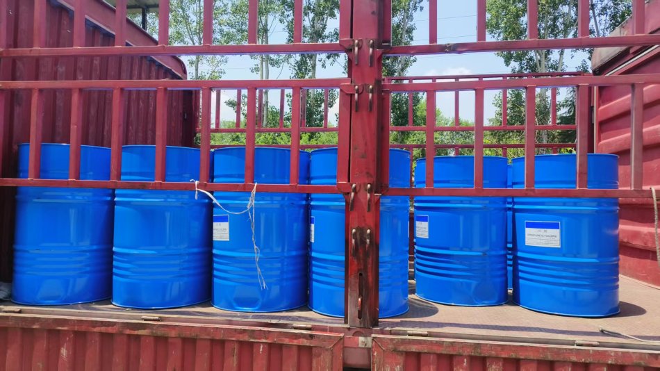 壳牌二丙二醇原厂原包装的货，香精级二丙二醇的货物，郑州及港口直发