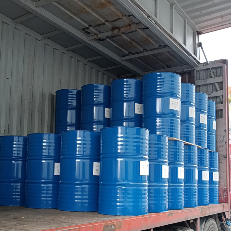 2-甲基吡啶新日铁   工业级99.5%   180kg/桶