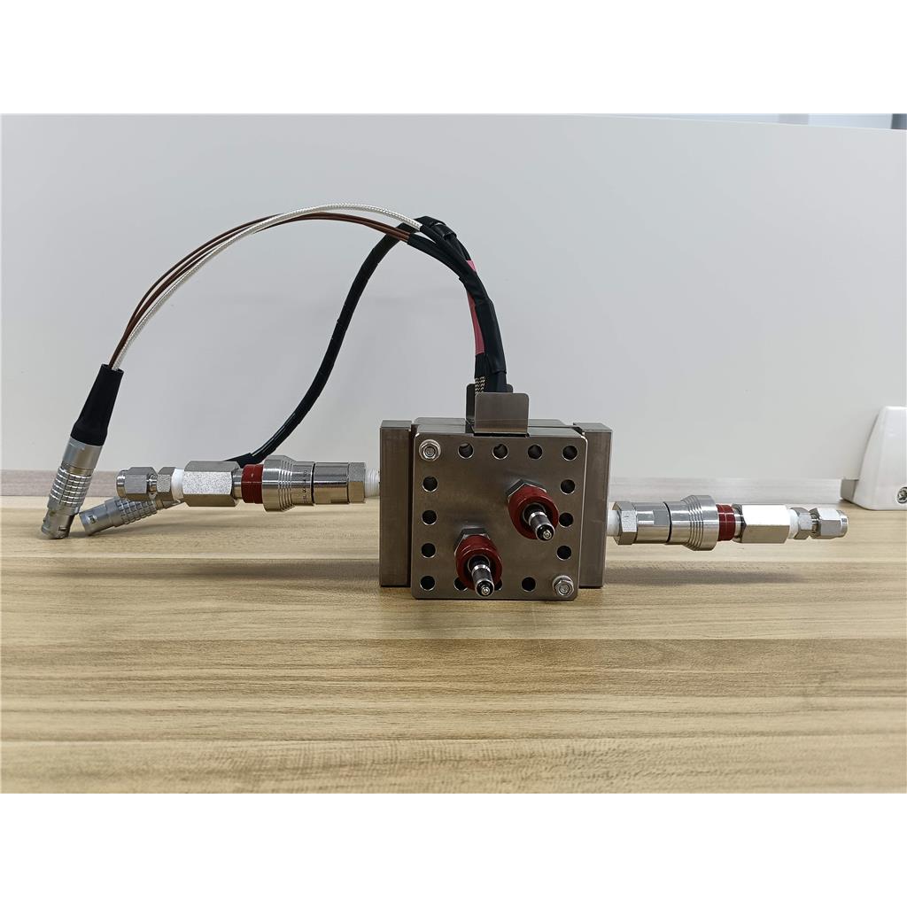 连续流电化学反应器