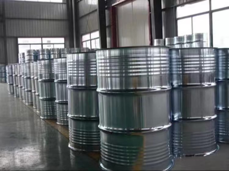 二甲酚  526-75-0   消毒剂 增塑剂 合成中间体  1桶起订