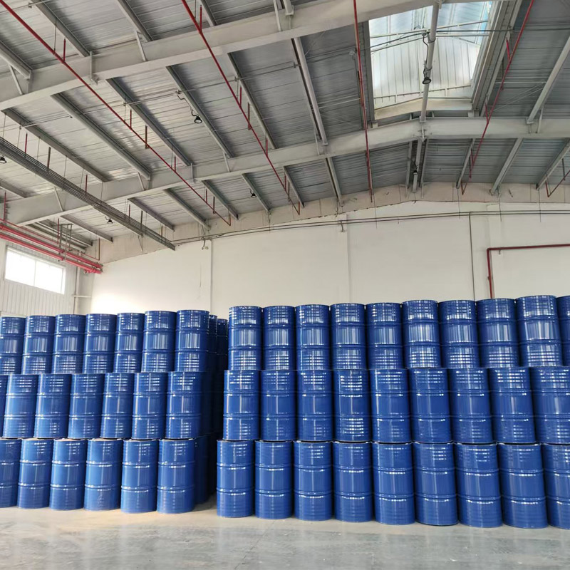 新日铁2-甲基吡啶厂家   工业级180kg/桶  109-06-8?