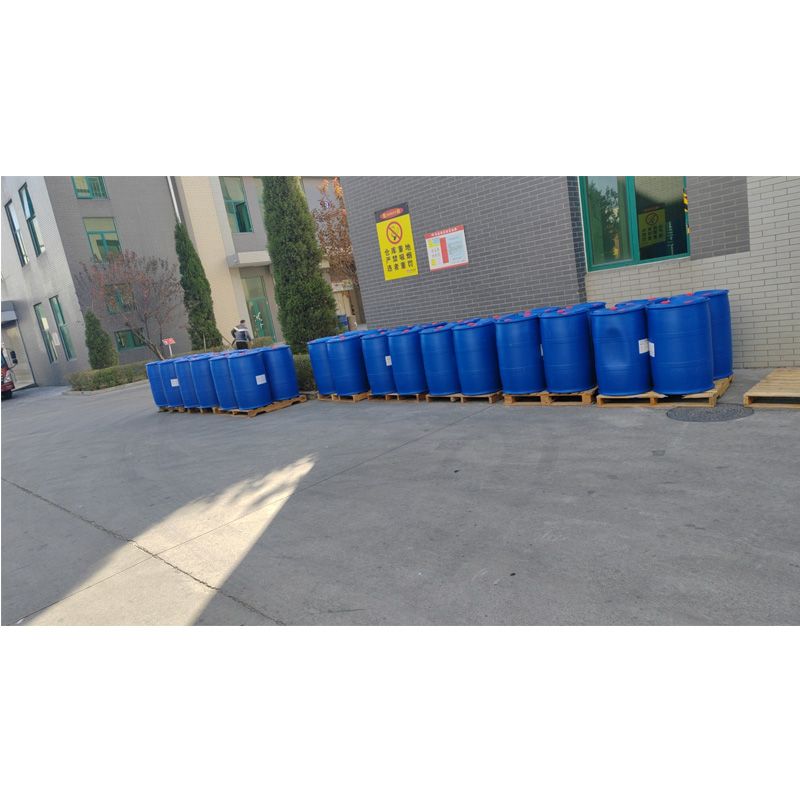 国产正丁酸厂家    工业级99%   180kg/桶