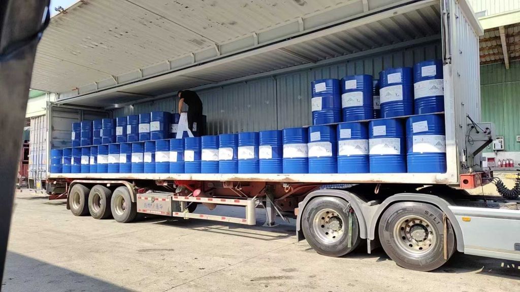 肉桂醛 104-55-2 食品级香料 天然肉桂醛厂家